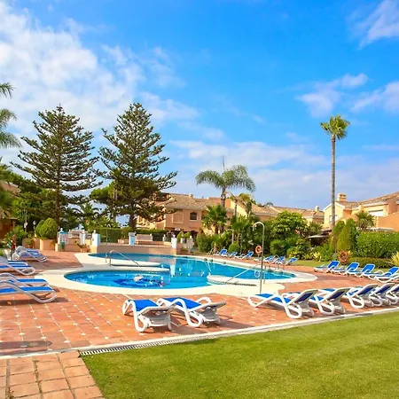 Genteel Home Venalmar Terrace Estepona Exterior photo